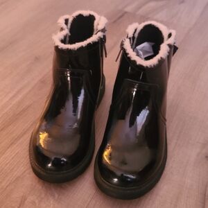 UGG Lynde Patent Ankle Boots